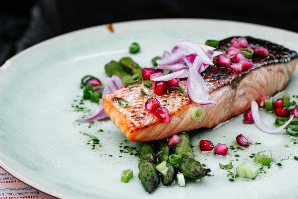 Recette Truite : Assiette de Pavé de Truite et Asperges Vertes